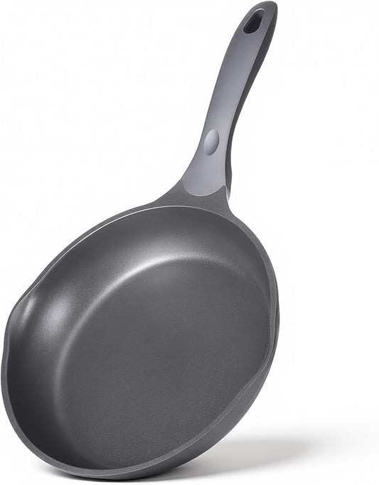 JEETEE Nonstick Frying Pan, 8" Skillet Titanium & Ceramic Omelette Egg Pan, Oven Safe Suitable for All Stovetops (Gray)
